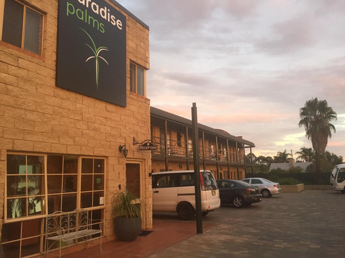 Motel Paradise Palms 3*