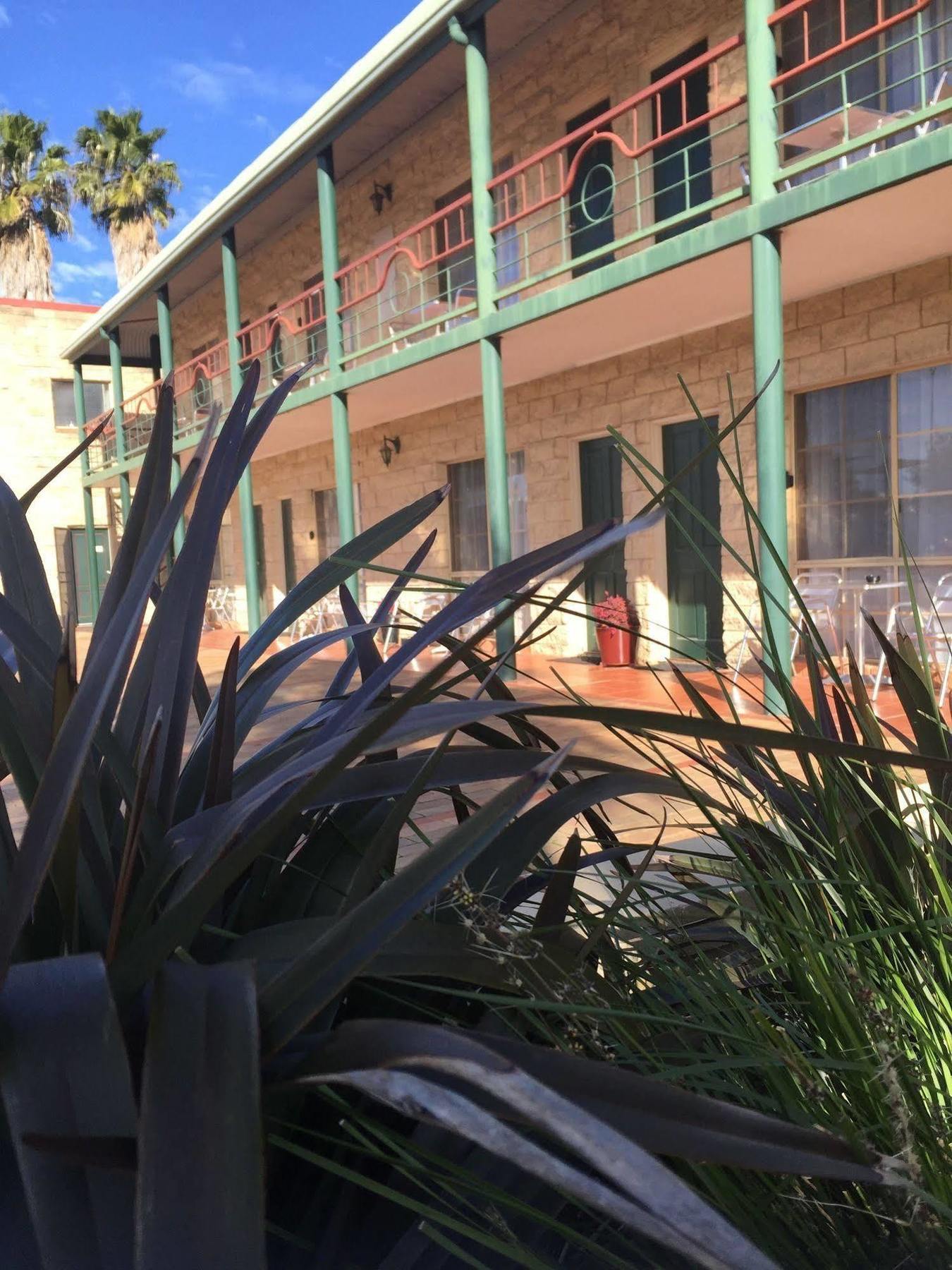 Paradise Palms Mulwala