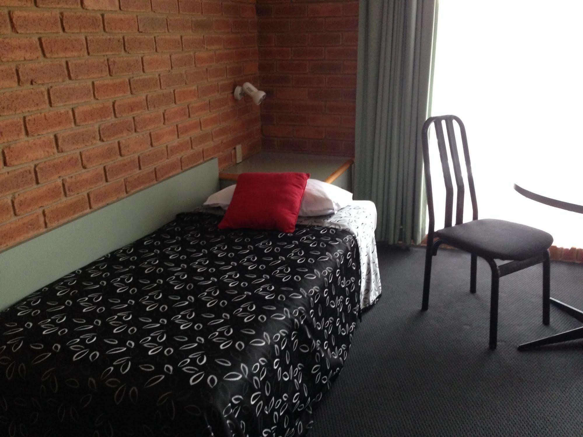 Paradise Palms Mulwala